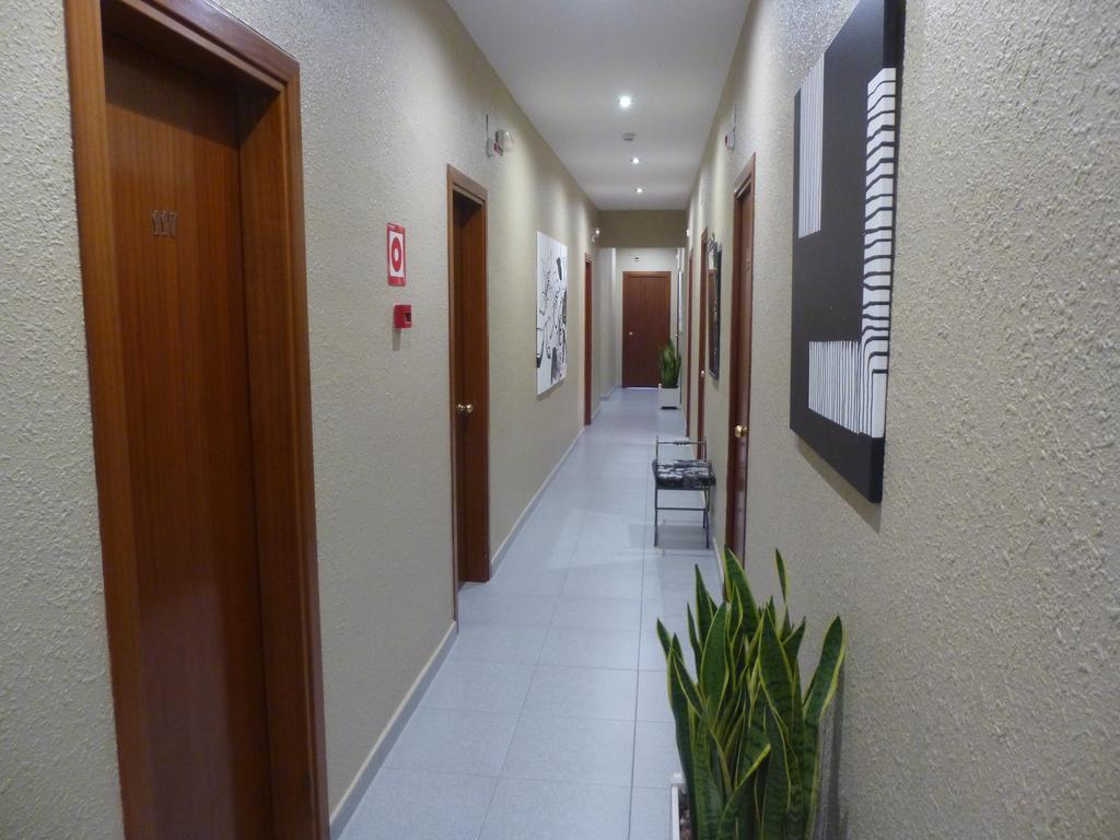 Pension Iznajar Barcelona Exteriör bild