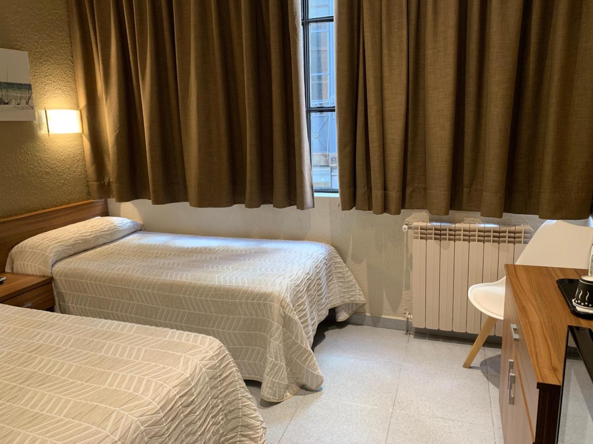 Pension Iznajar Barcelona Exteriör bild